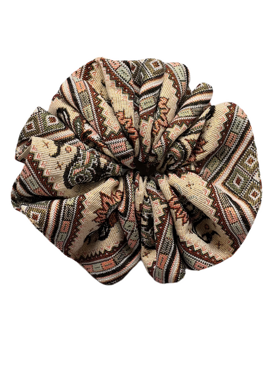 Florence oversize scrunchie